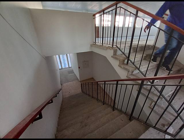 828M² FULL FLOOR TO LET IN OAKDALE